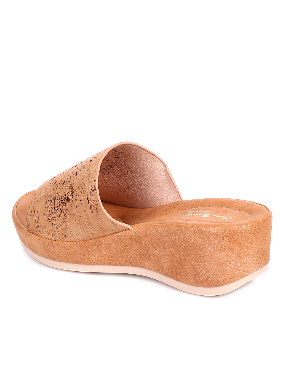 Ежедневни дамски чехли на платформа в кафяво 5C-20366 brown