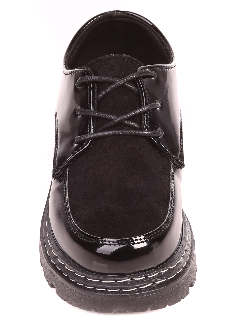 Ежедневни дамски лачени обувки в черно 3U-21553 black patent