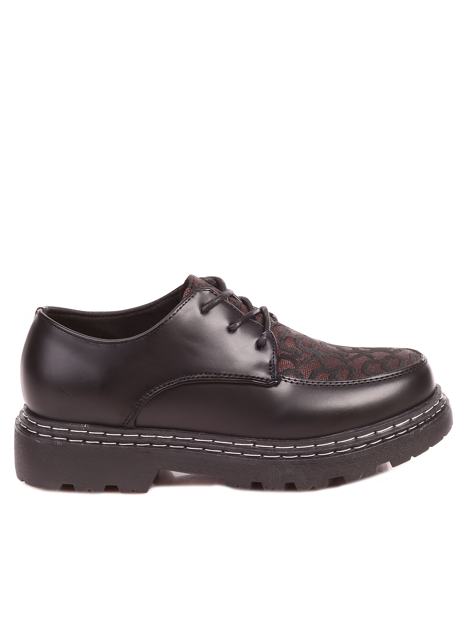 Ежедневни дамски обувки в черно 3U-21553 black letters