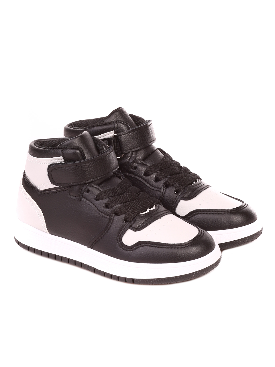 Ежедневни детски кецове в черно и сиво 19U-21524 black/grey