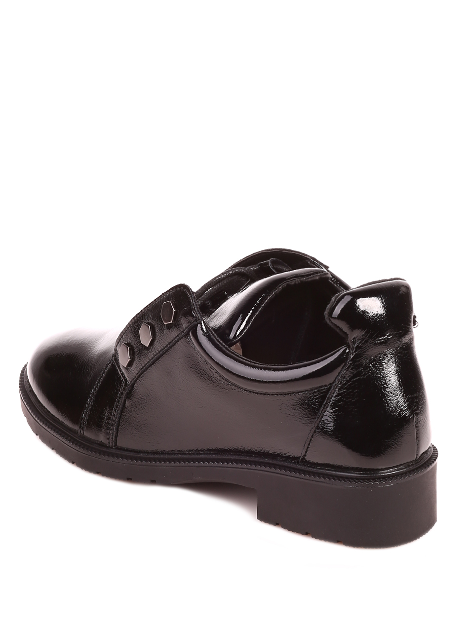 Ежедневни дамски лачени обувки в черно 3R-22526 black patent