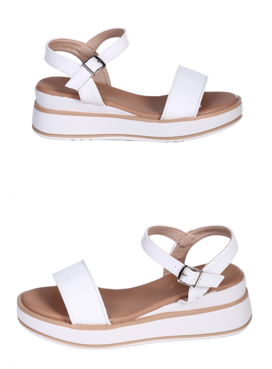 Ежедневни дамски сандали, на платформа, в бяло 4H-25182 white