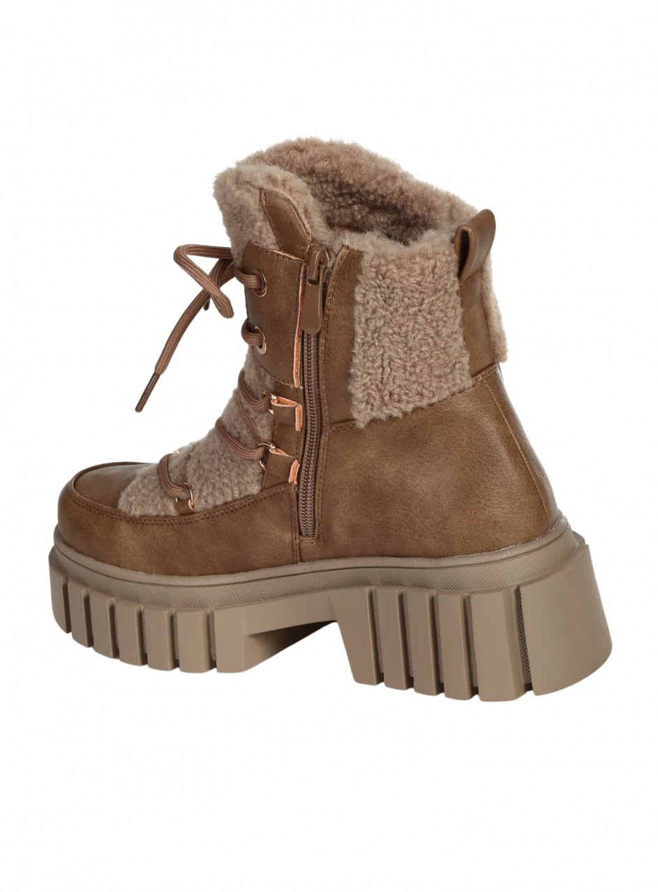 Ежедневни дамски боти в бежово 2R-25554 dk.beige