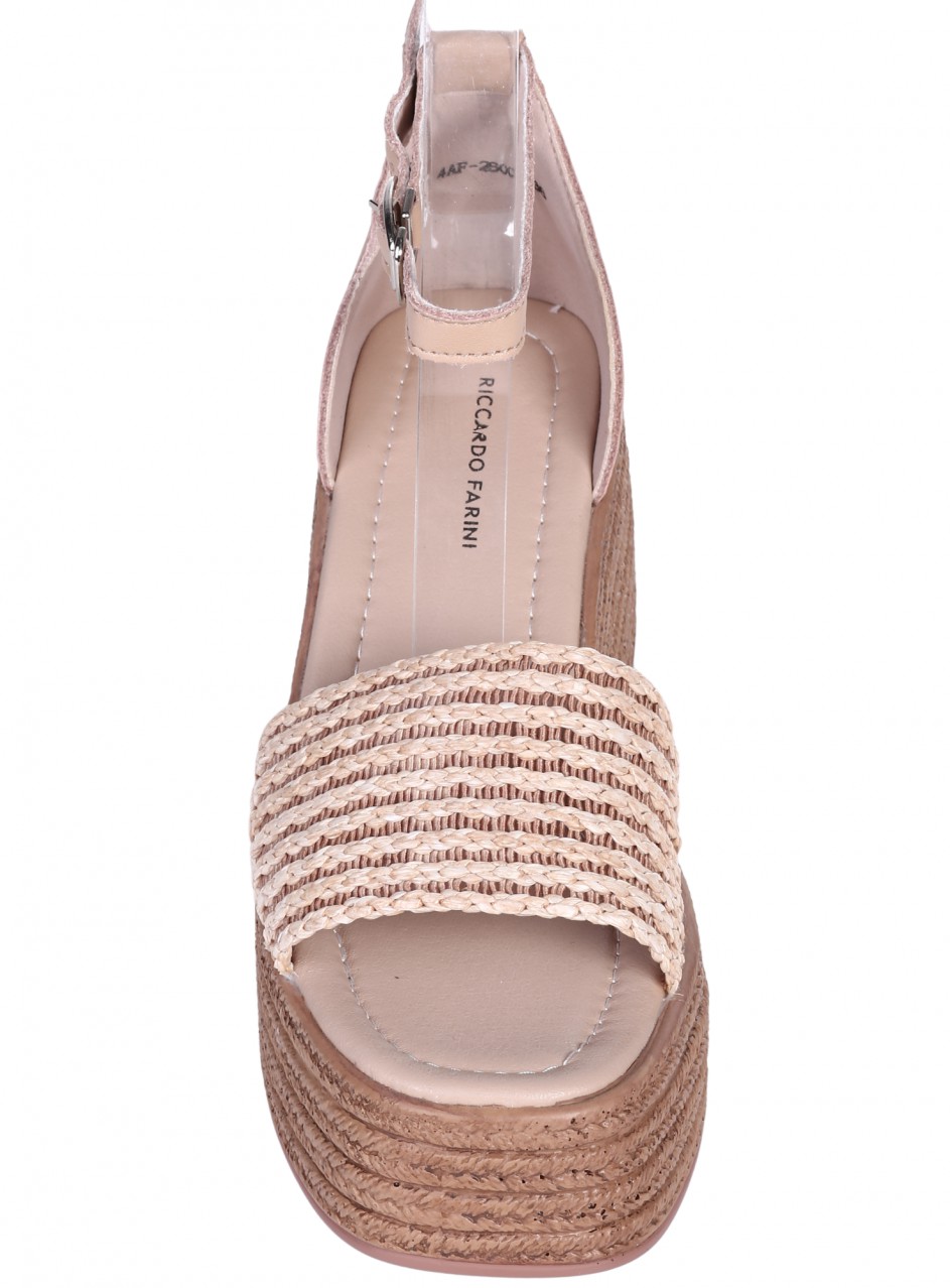 Ежедневни дамски сандали на платформа от естествена кожа и текстил в бежово 4AF-26006 beige