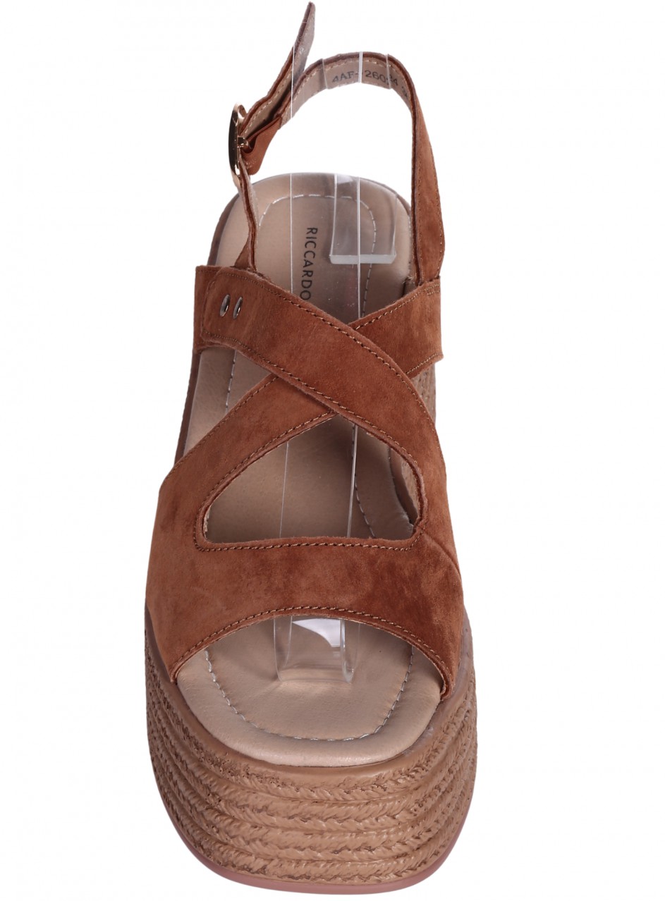 Ежедневни дамски сандали на платформа от естествен велур 4AF-26024 brown