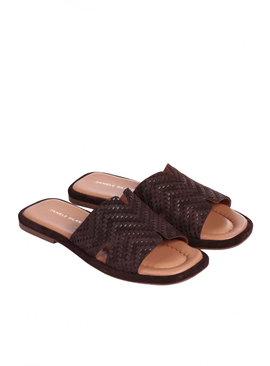 Ежедневни дамски чехли от естествен велур в кафяво 5AT-26260 brown(25439)