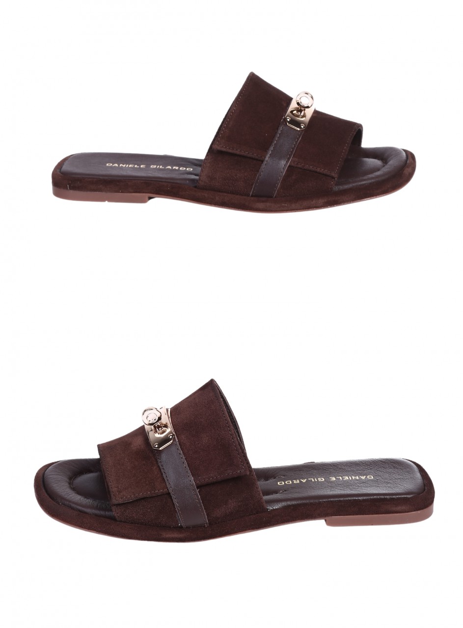 Ежедневни дамски чехли от естествен велур в кафяво 5AT-26262 brown