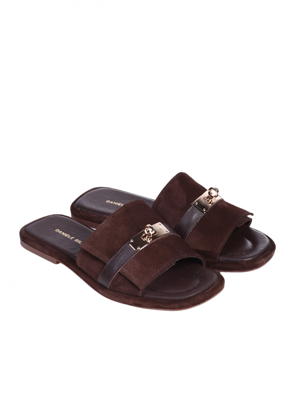 Ежедневни дамски чехли от естествен велур в кафяво 5AT-26262 brown