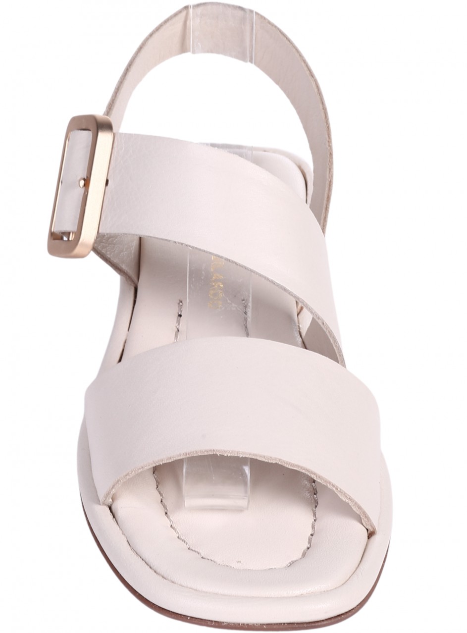 Ежедневни дамски сандали от естествена кожа в бежово 4AT-26263 beige