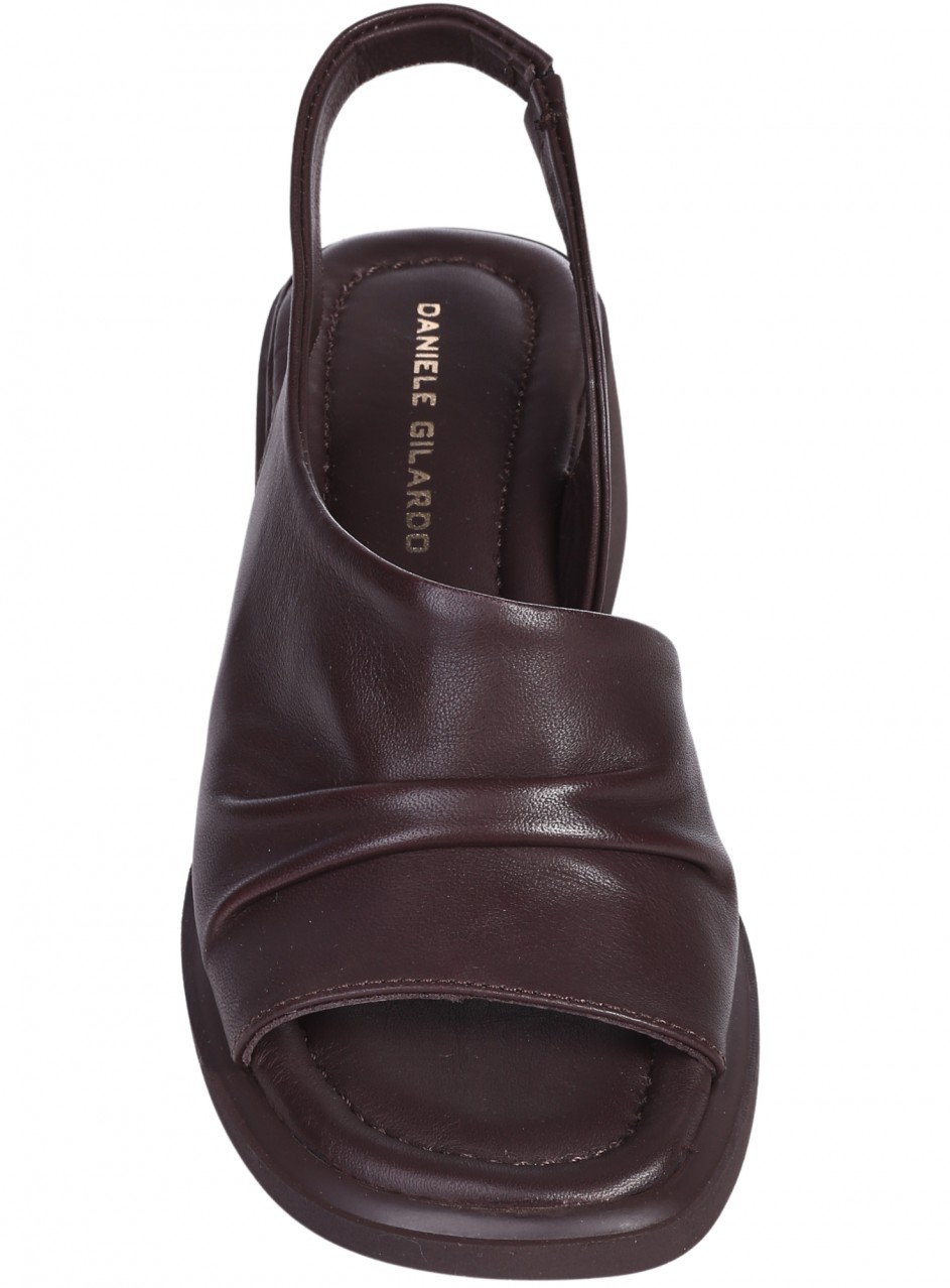 Ежедневни дамски сандали, на дебел ток, от естествена кожа в кафяво 4AT-26264 brown 