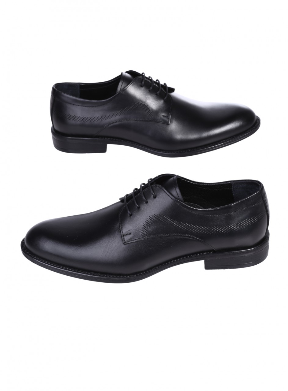 Eлегантни мъжки обувки от естесвена кожа в черно 7AT-26285 black