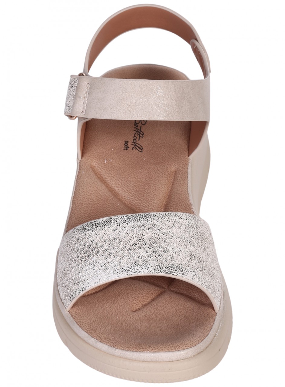 Ежедневни дамски сандали в бежово 4H-26095 beige