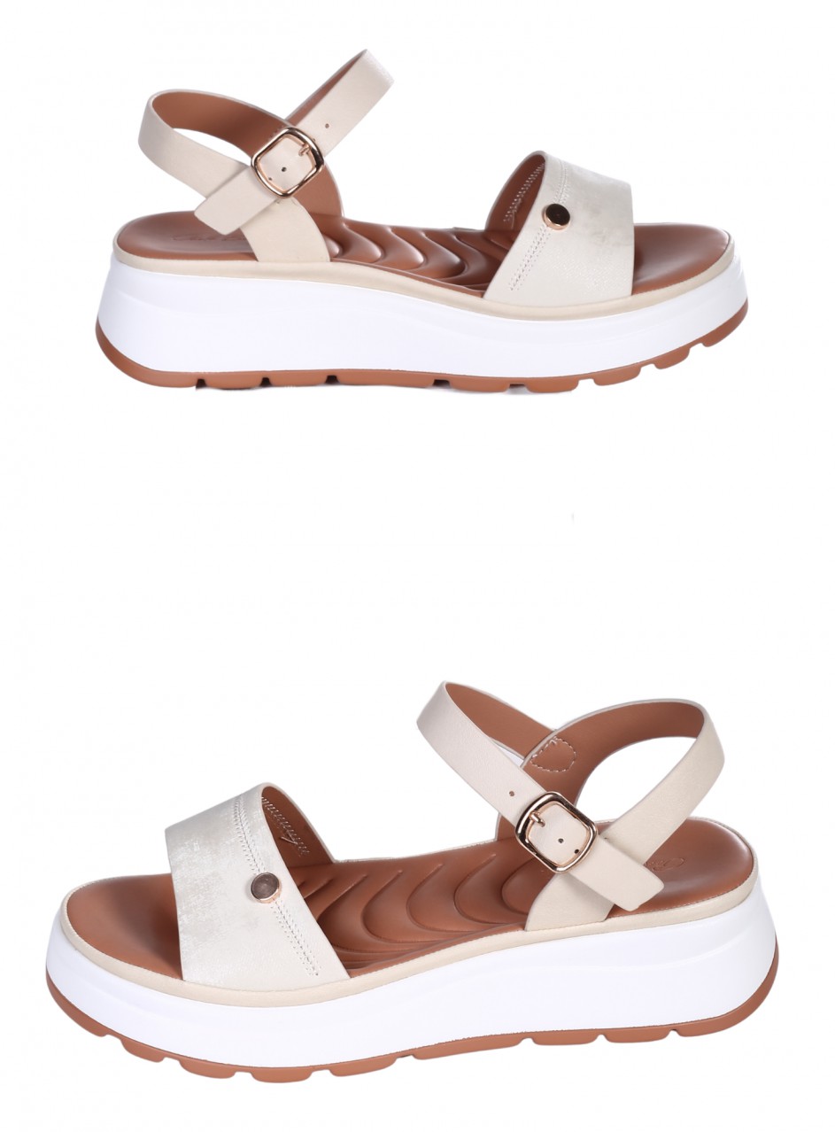 Ежедневни дамски сандали на платформа в бежов цвят 4H-26101 beige