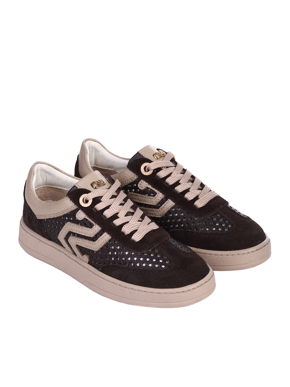 Ежедневни дамски обувки от естествен велур с перфорации 3AT-26272 brown