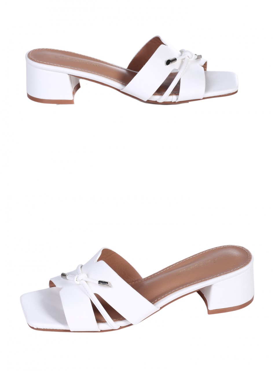 Ежедневни дамски чехли, на ток 5M-26049 white