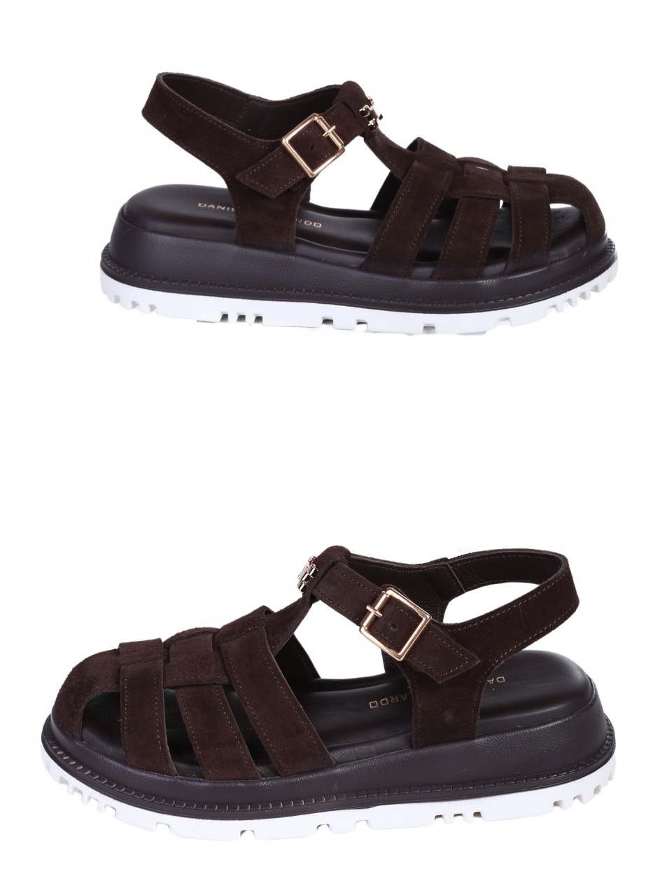 Ежедневни дамски сандали от естествен велур в кафяво 4AT-26250 coffee