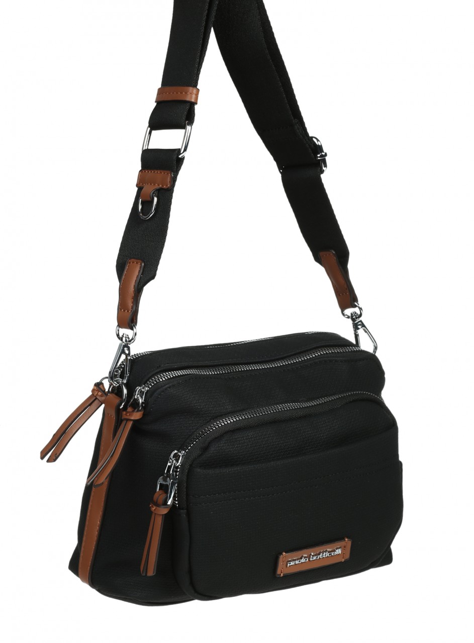 Ежедневна дамска чанта в черено 9Q-26156 black