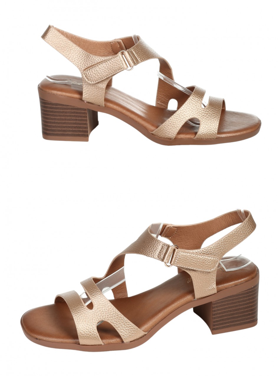 Ежедневни дамски сандали, на ток, в златисто/бежово 4C-26145 champagne
