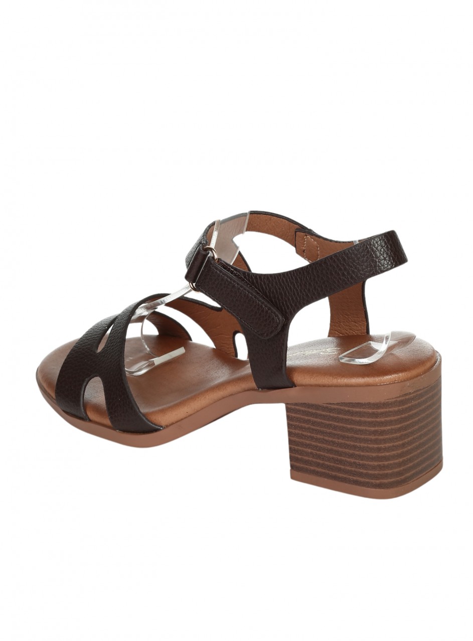 Ежедневни дамски сандали, на ток, в кафяво 4C-26145 brown