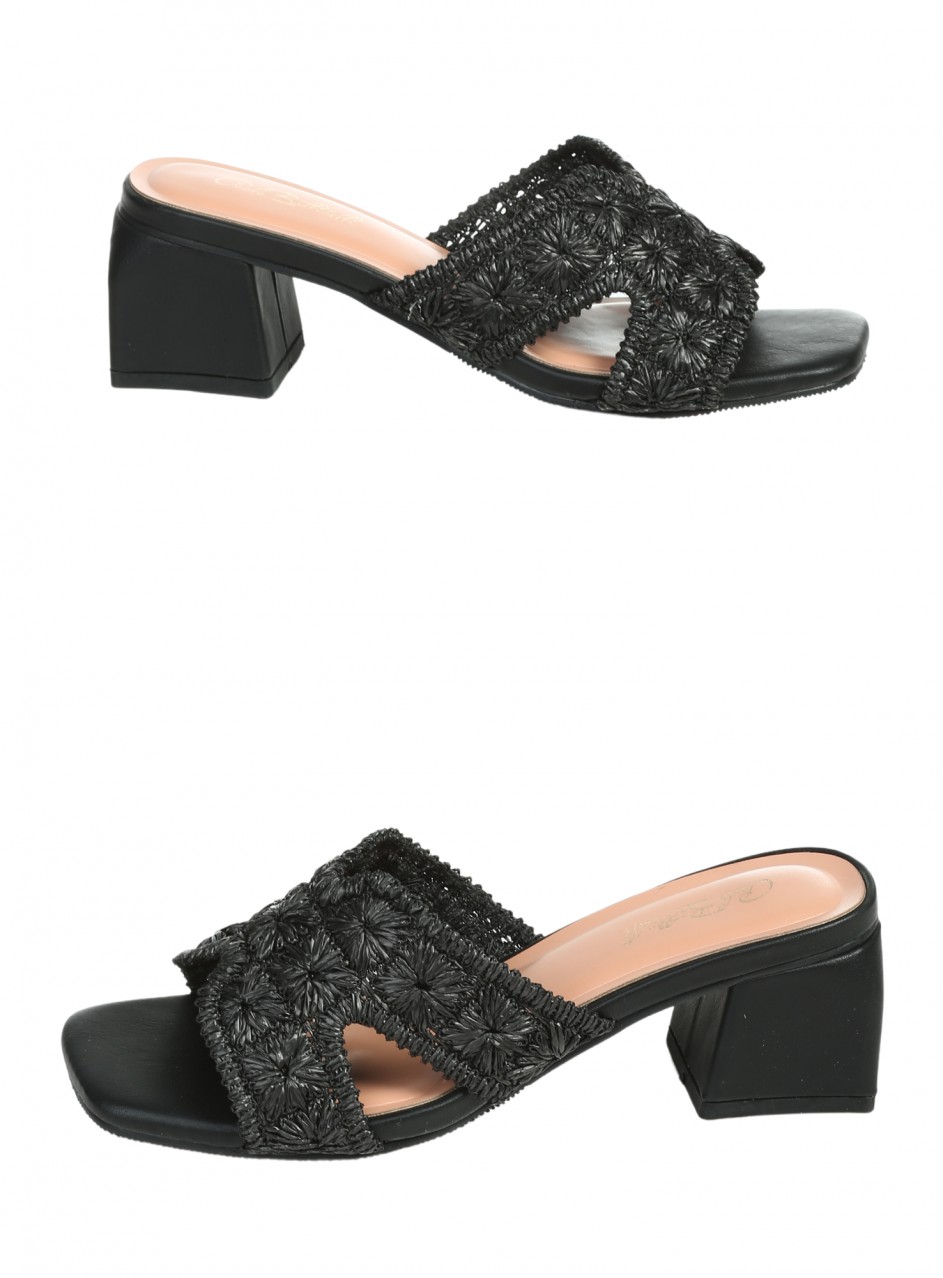 Ежедневни дамски чехли на ток в черено 5C-26148 black