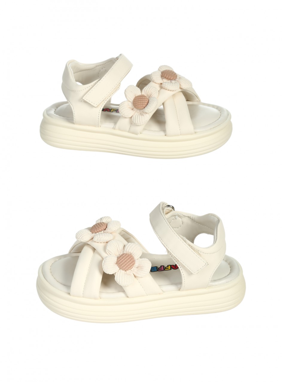 Ежедневни детски сандали в бежово 17P-26125 beige 