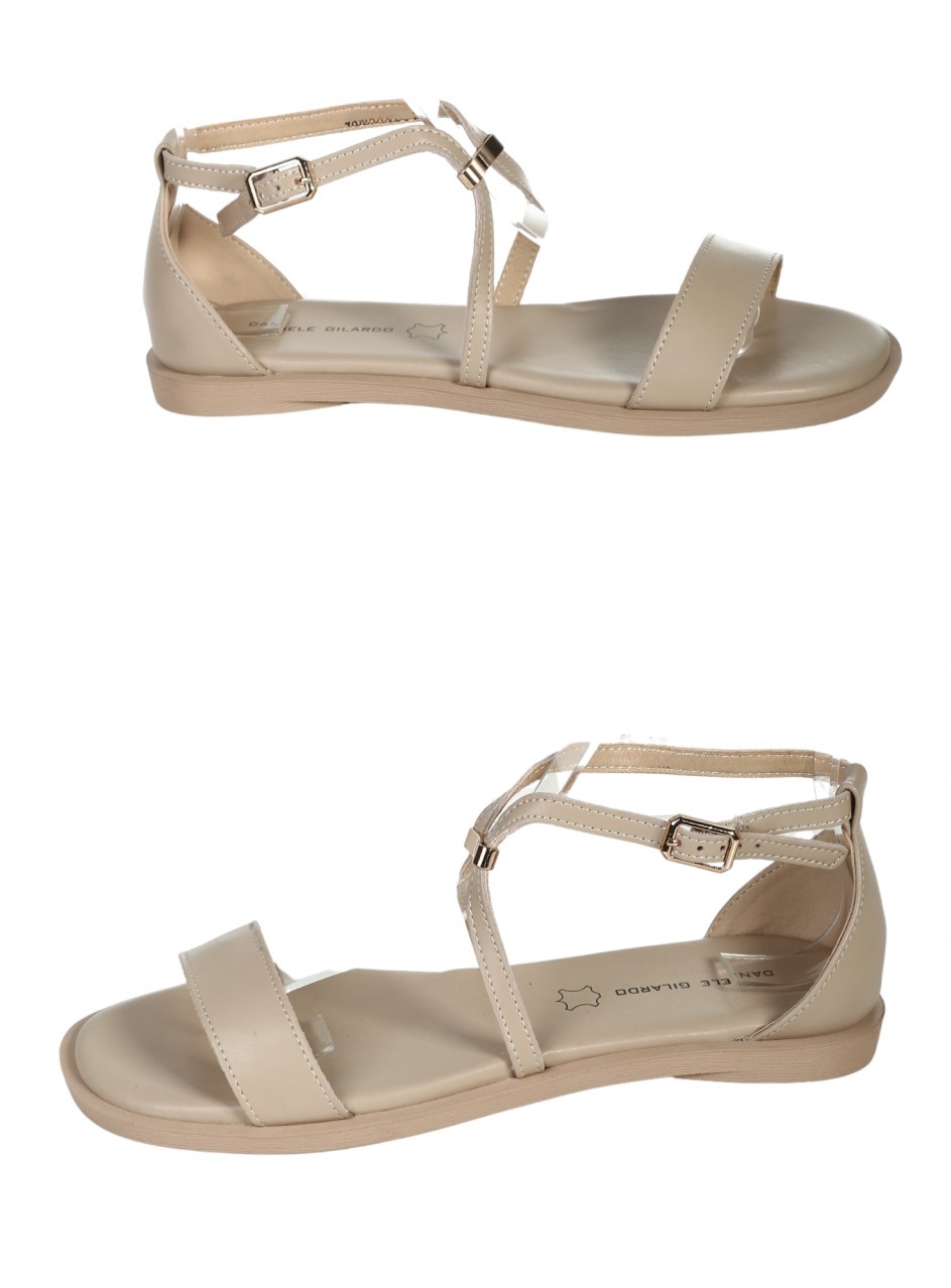 Ежедневни дамски сандали от естествена кожа в бежово 4AF-26122 beige
