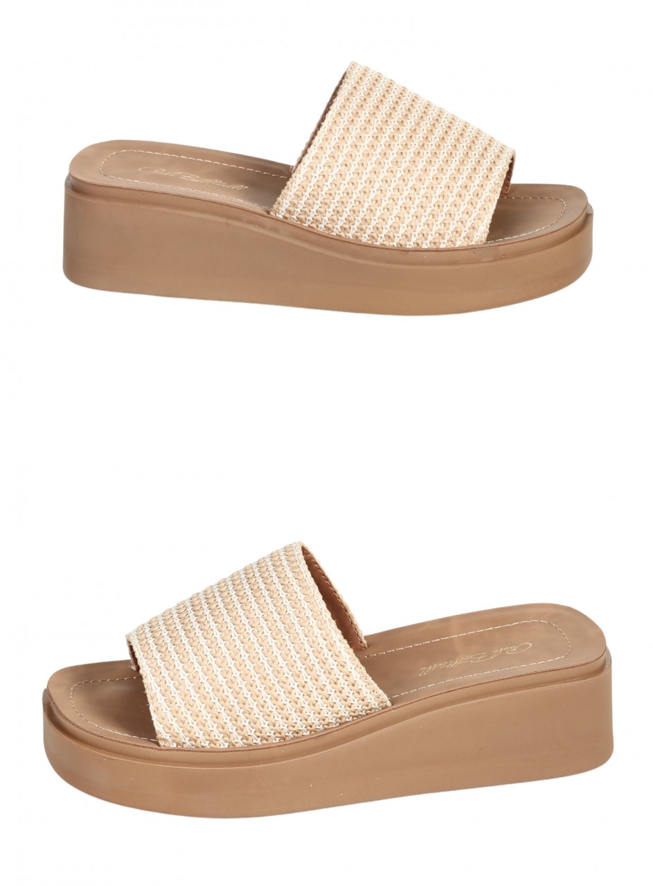 Ежедневни дамски чехли в бежово 5F-26182 beige