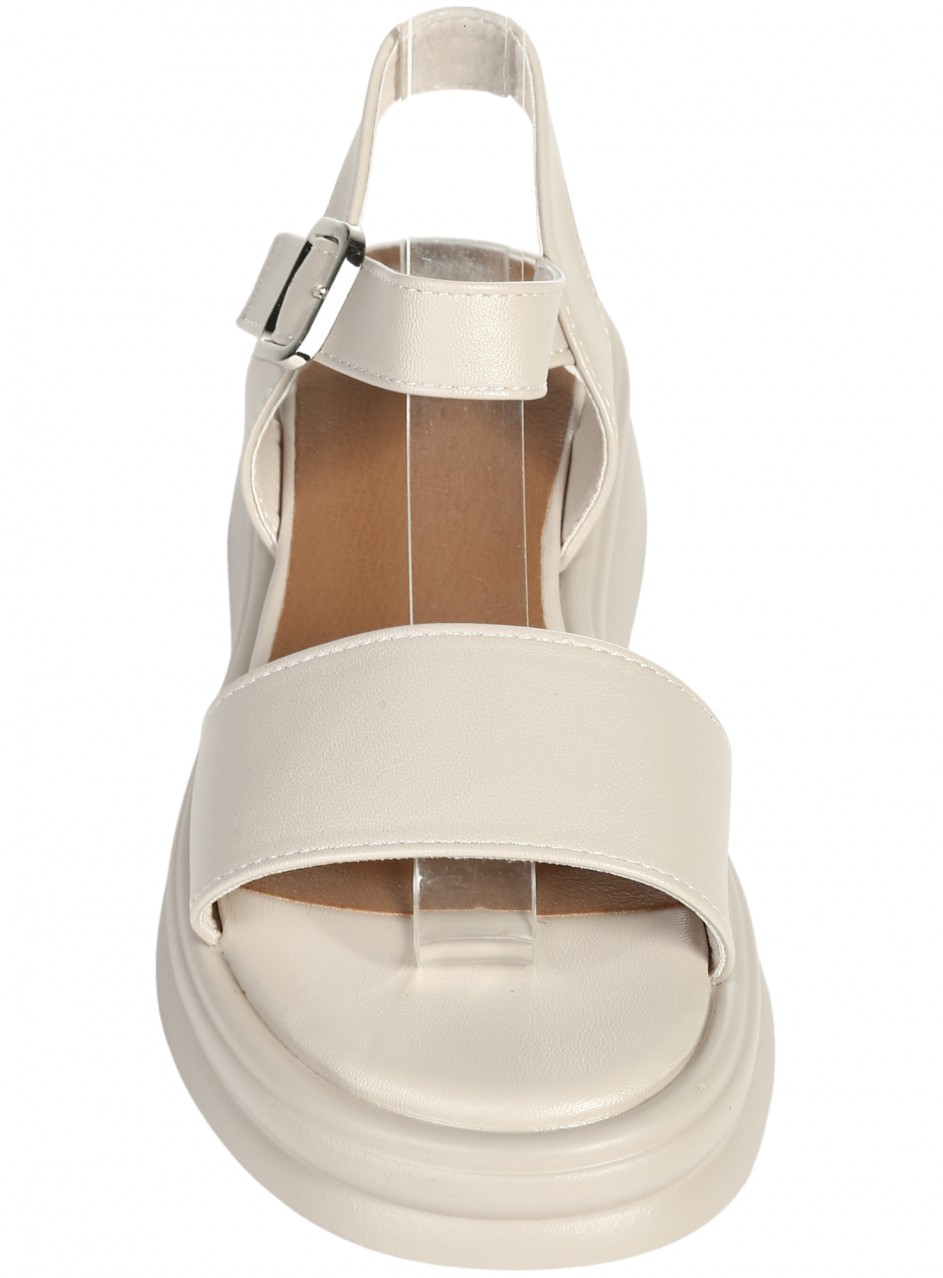 Ежедневни дамски сандали в бежово 4C-26207 beige