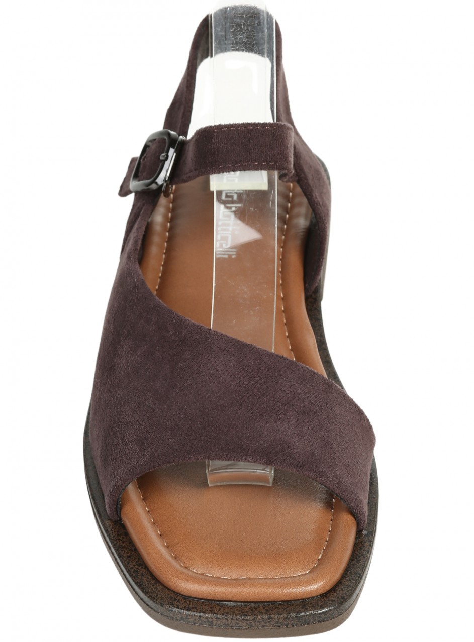 Ежедневни дамски сандали в кафяво 4C-26190 brown