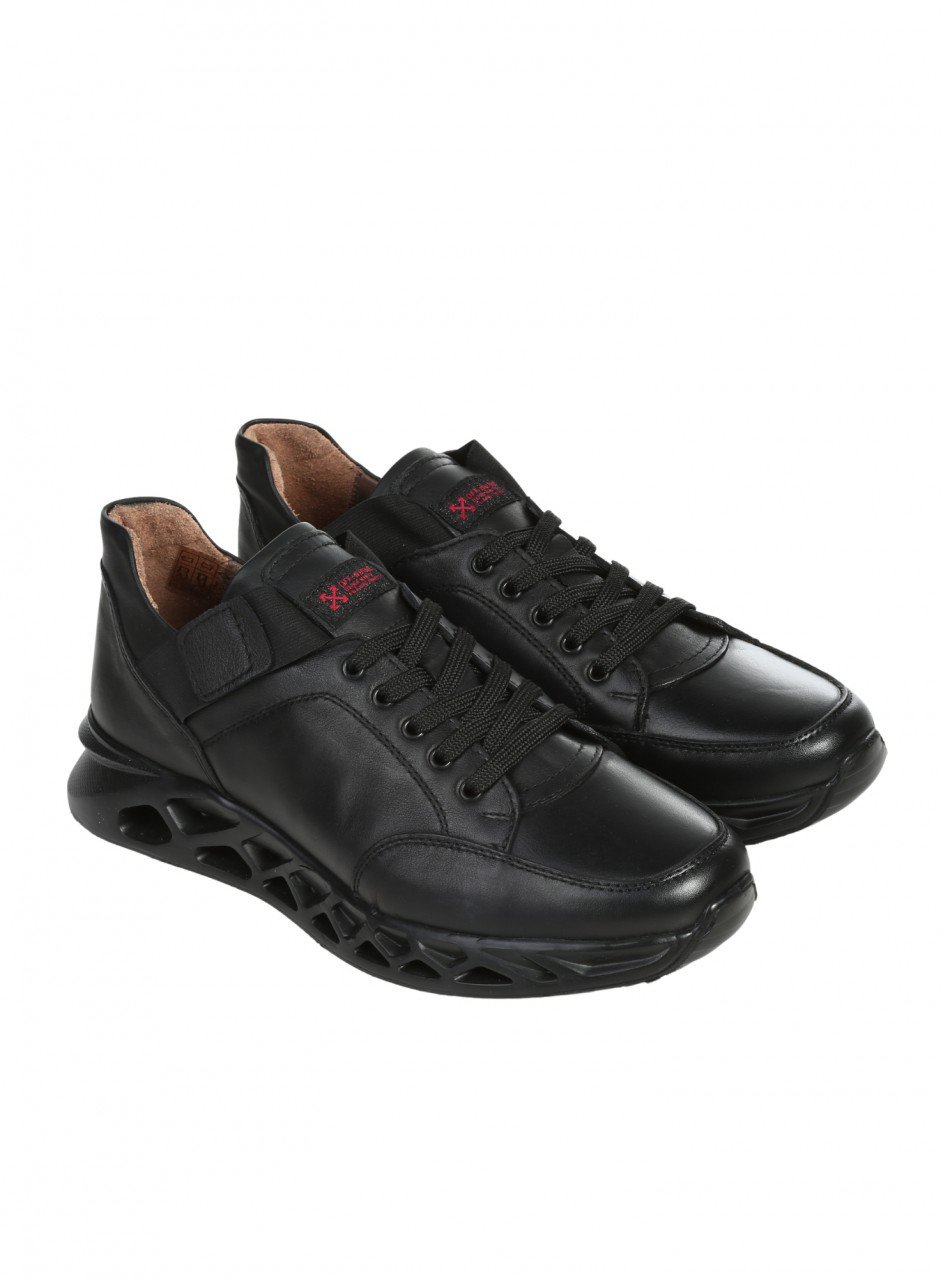 Ежедневни мъжки обувки от естествена кожа в черно 152-10310 black