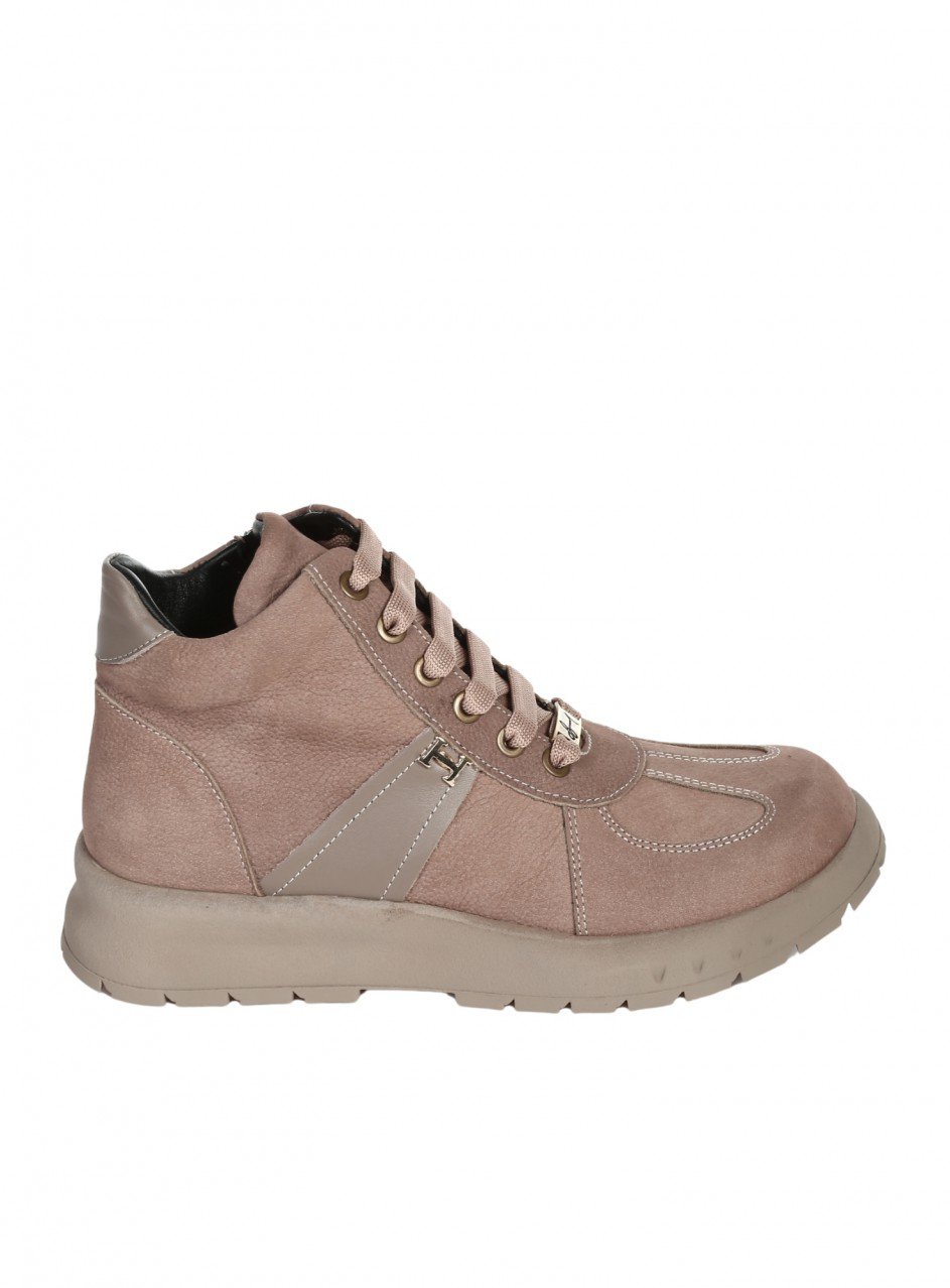 Ежедневни дамски боти от естествен набук в бежово 2AT-26751 beige