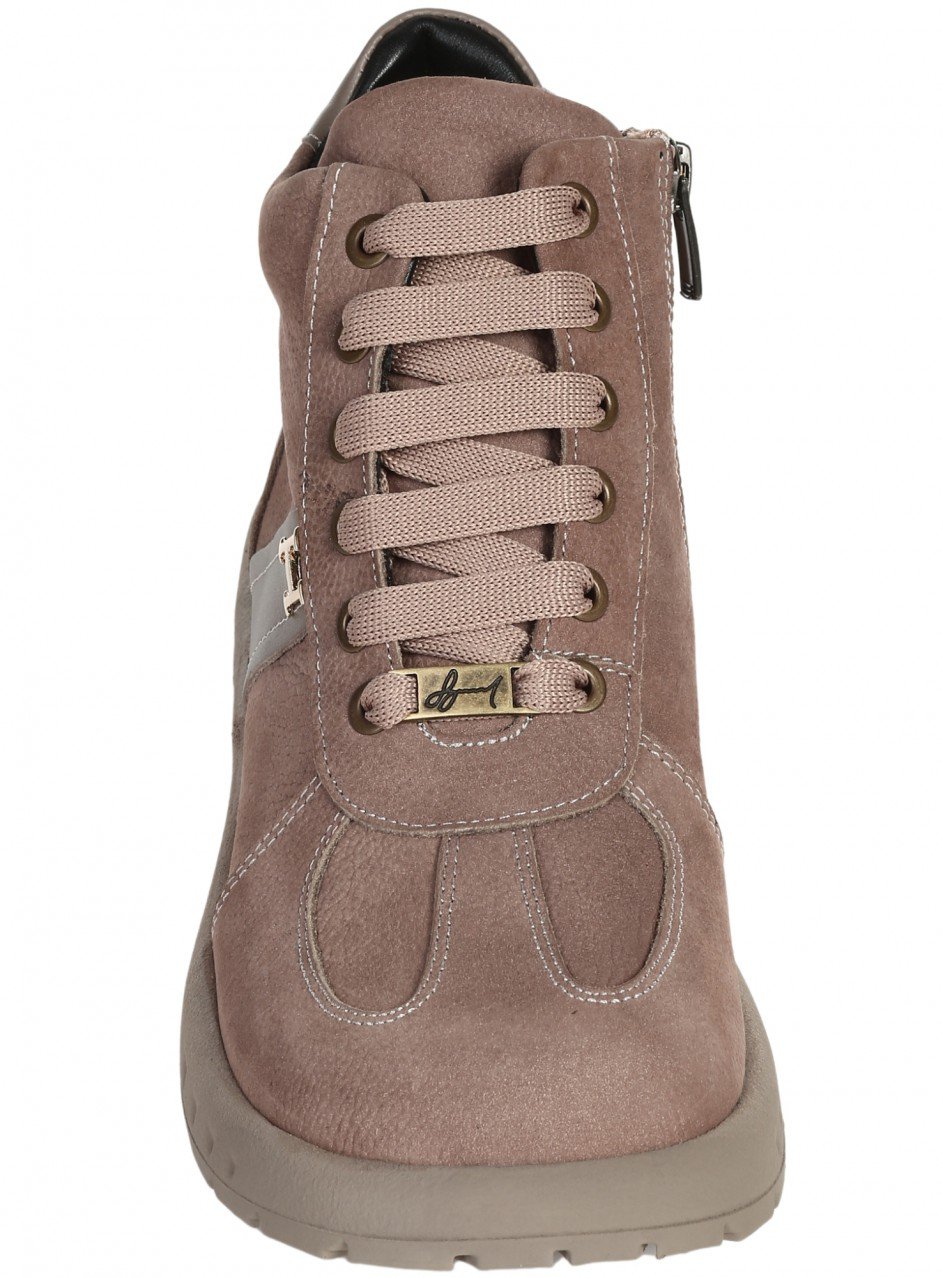 Ежедневни дамски боти от естествен набук в бежово 2AT-26751 beige