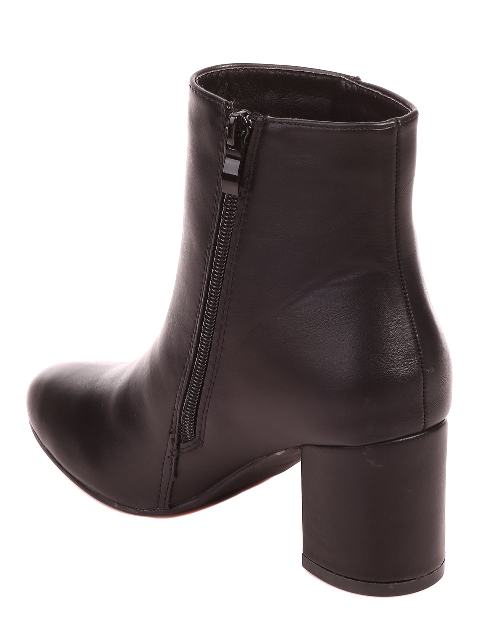 Елегантни дамски боти на ток  в бежово 2M-22576 в черен цвят