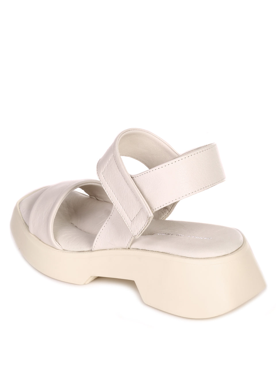 Ежедневни дамски сандали на платформа от естествена кожа 4AT-23285 в бежов цвят