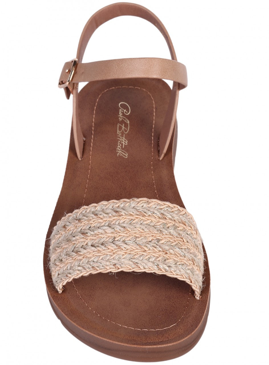 Ежедневни дамски сандали в бежово в бежов цвят