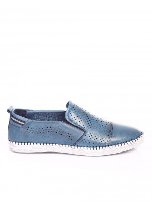  7AT-17598 lt.blue