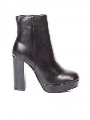 Дамски боти от еко кожа в черно 2L-17891 black pu