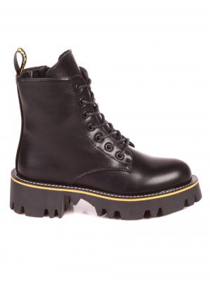 Ежедневни дамски боти в черно 2P-21681 black/yellow