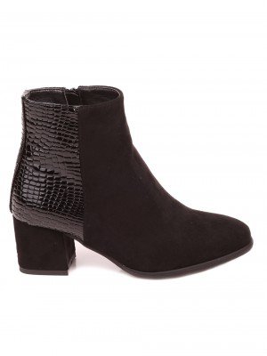 Елегантни дамски боти в черно 2R-22557 black