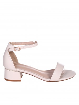 Ежедневни дамски сандали на ток е бяло 4M-24017 off white