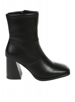 Дамски боти на ток в черно 2R-25567 black