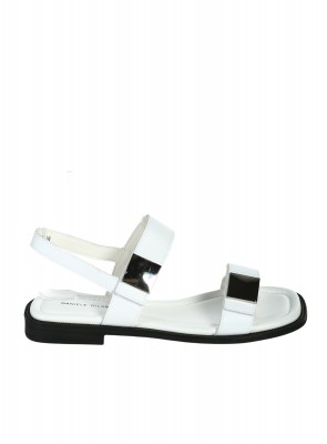 Ежедневни дамски сандали от естествена кожа в бяло 4AF-26121 white