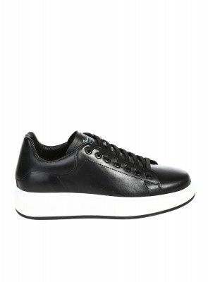  152-23008 black
