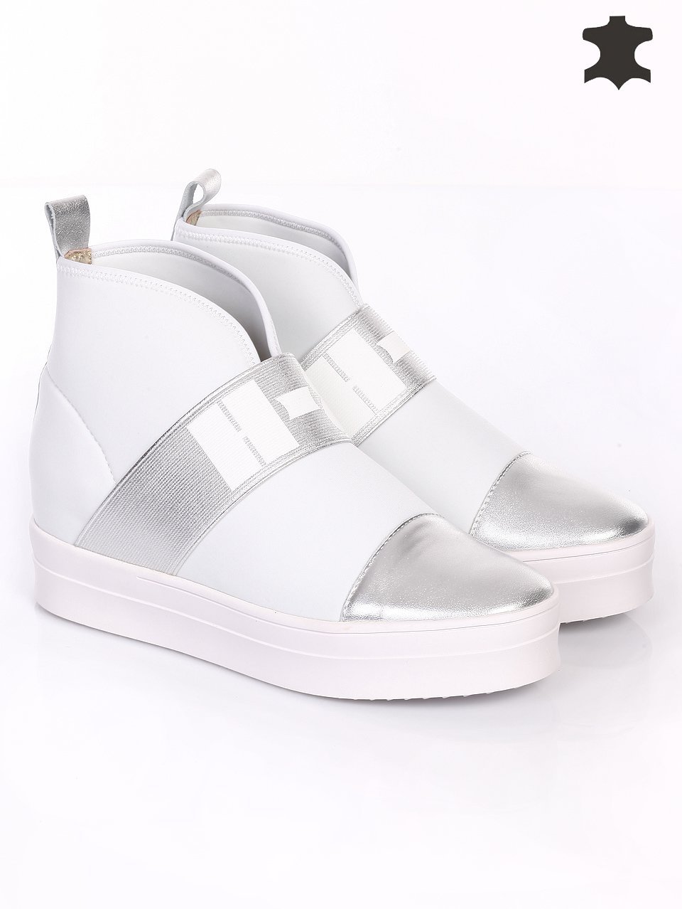  22AR-16108 white/silver