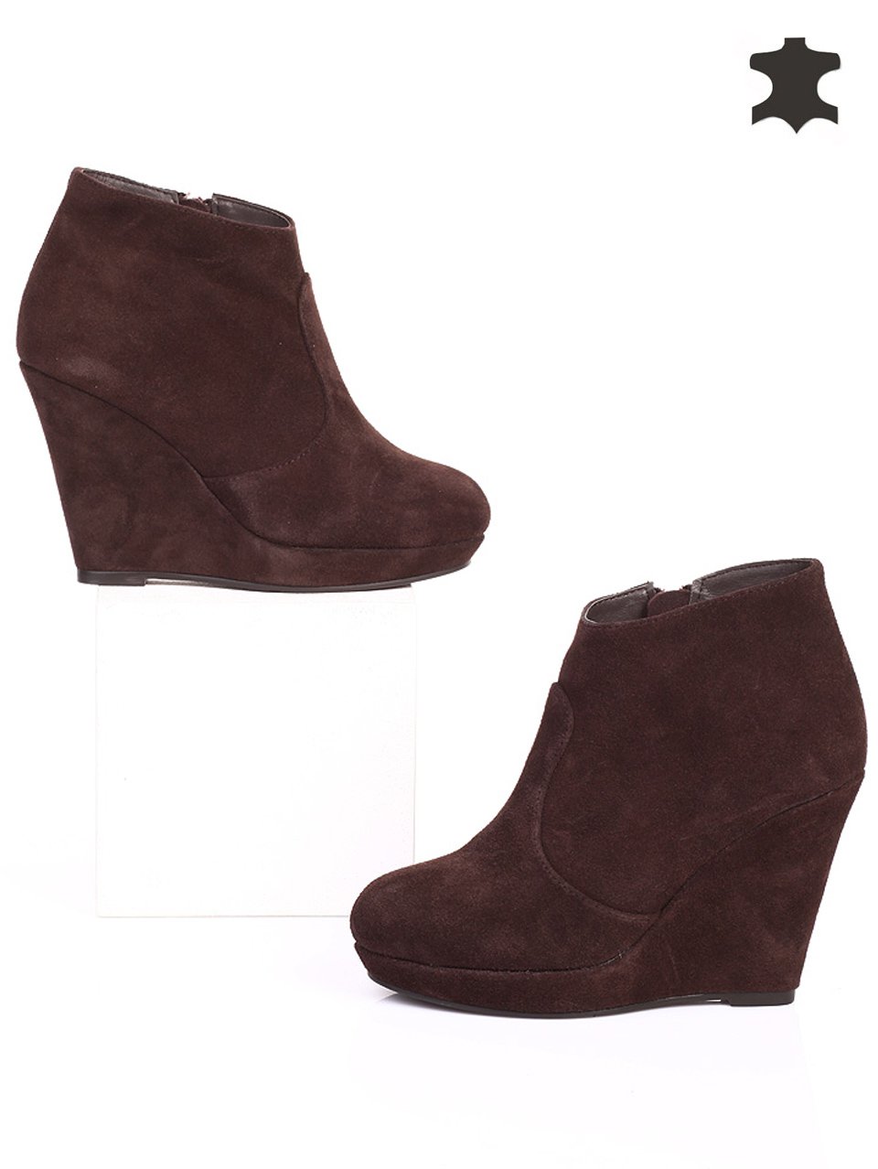 Ежедневни дамски боти от естествен велур 2L-13679 brown
