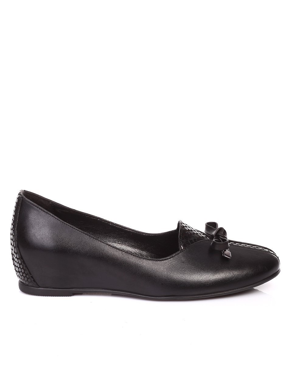  3AT-16832 black 