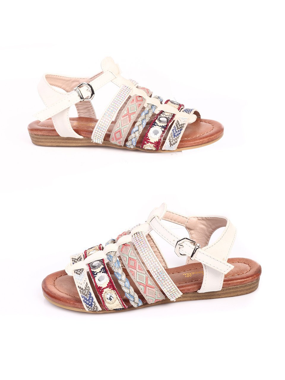 Ежедневни детски сандали в бежово 17D-17455 off white