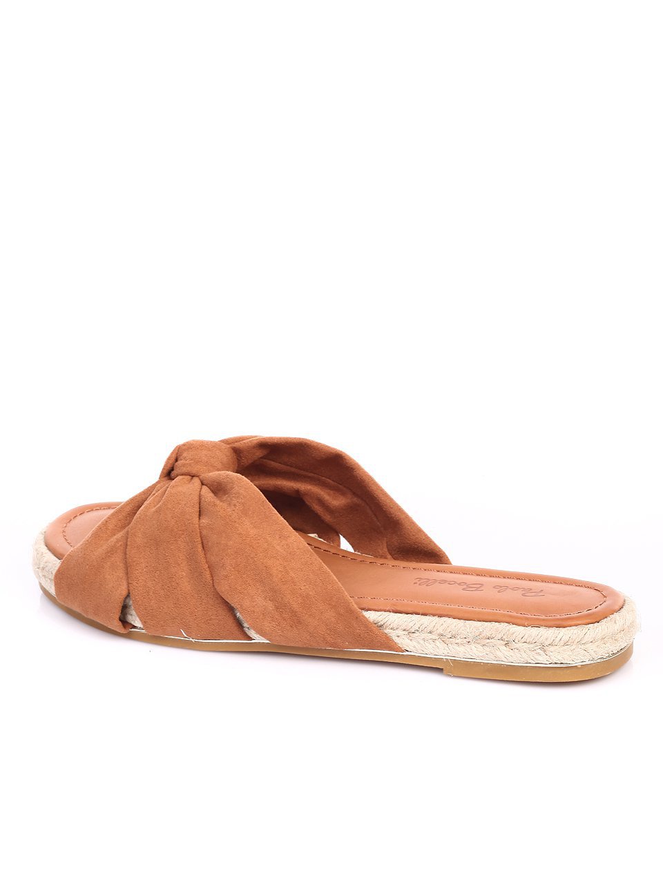Ежедневни дамски чехли в цвят камел 5L-17132 camel